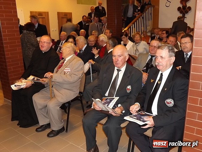 Zdjęcie w galerii na portalu naszraciborz.pl: 100-lecie Towarzystwa Gimnastycznego Sokół w Raciborzu wiadomości z regionu