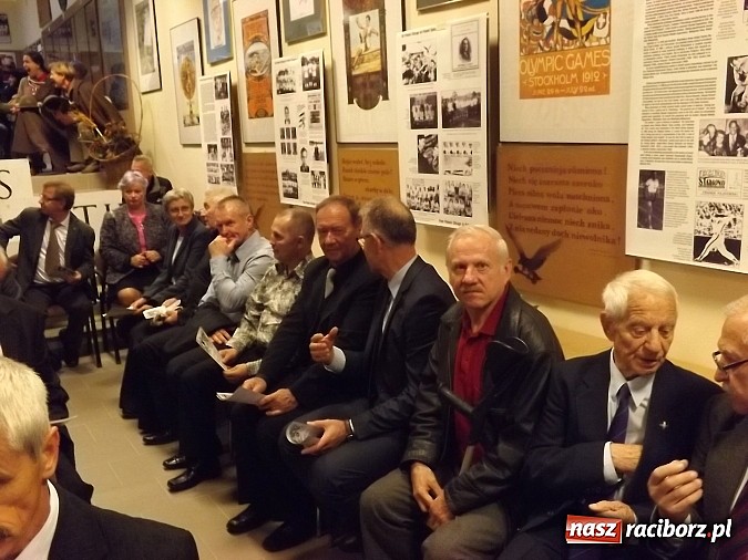Zdjęcie w galerii na portalu naszraciborz.pl: 100-lecie Towarzystwa Gimnastycznego Sokół w Raciborzu wiadomości z regionu