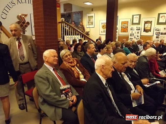 Zdjęcie w galerii na portalu naszraciborz.pl: 100-lecie Towarzystwa Gimnastycznego Sokół w Raciborzu wiadomości z regionu