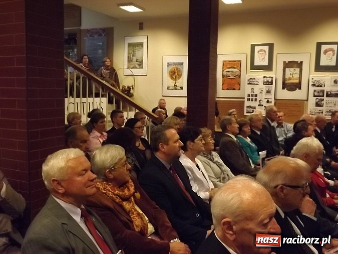 Zdjęcie w galerii na portalu naszraciborz.pl: 100-lecie Towarzystwa Gimnastycznego Sokół w Raciborzu wiadomości z regionu