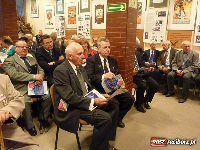 Zdjęcie w galerii na portalu naszraciborz.pl: 100-lecie Towarzystwa Gimnastycznego Sokół w Raciborzu wiadomości z regionu