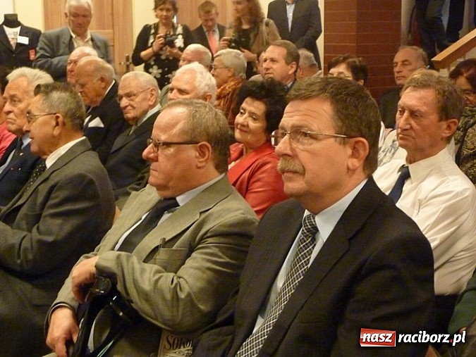 Zdjęcie w galerii na portalu naszraciborz.pl: 100-lecie Towarzystwa Gimnastycznego Sokół w Raciborzu wiadomości z regionu
