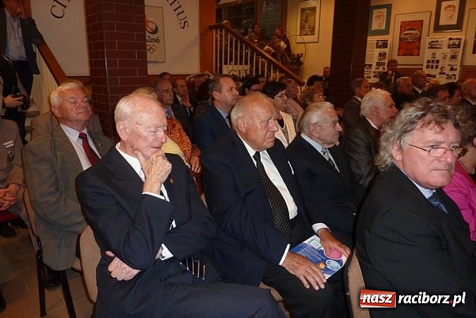 Zdjęcie w galerii na portalu naszraciborz.pl: 100-lecie Towarzystwa Gimnastycznego Sokół w Raciborzu wiadomości z regionu