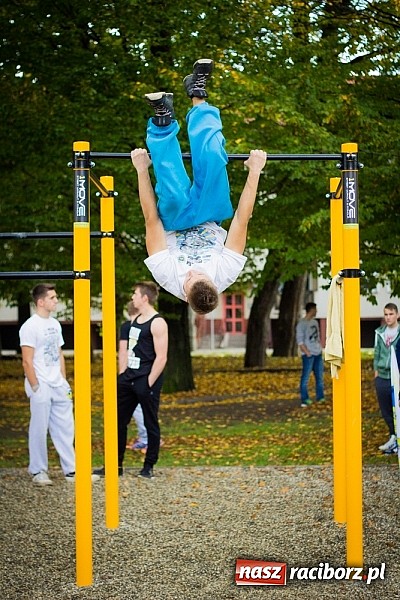 Zdjęcie w galerii na portalu naszraciborz.pl: Otwarcie parku do Street Workout wiadomości z regionu