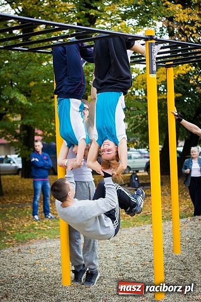 Zdjęcie w galerii na portalu naszraciborz.pl: Otwarcie parku do Street Workout wiadomości z regionu
