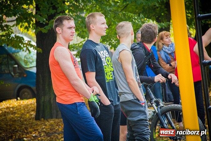 Zdjęcie w galerii na portalu naszraciborz.pl: Otwarcie parku do Street Workout wiadomości z regionu