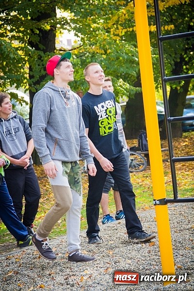 Zdjęcie w galerii na portalu naszraciborz.pl: Otwarcie parku do Street Workout wiadomości z regionu