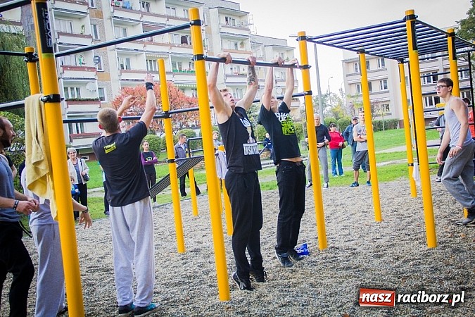 Zdjęcie w galerii na portalu naszraciborz.pl: Otwarcie parku do Street Workout wiadomości z regionu