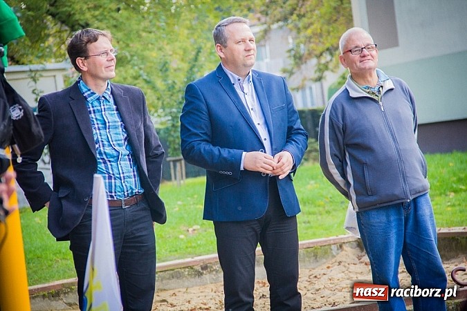 Zdjęcie w galerii na portalu naszraciborz.pl: Otwarcie parku do Street Workout wiadomości z regionu