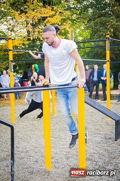 Zdjęcie w galerii na portalu naszraciborz.pl: Otwarcie parku do Street Workout wiadomości z regionu
