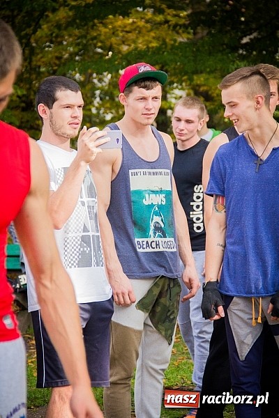 Zdjęcie w galerii na portalu naszraciborz.pl: Otwarcie parku do Street Workout wiadomości z regionu