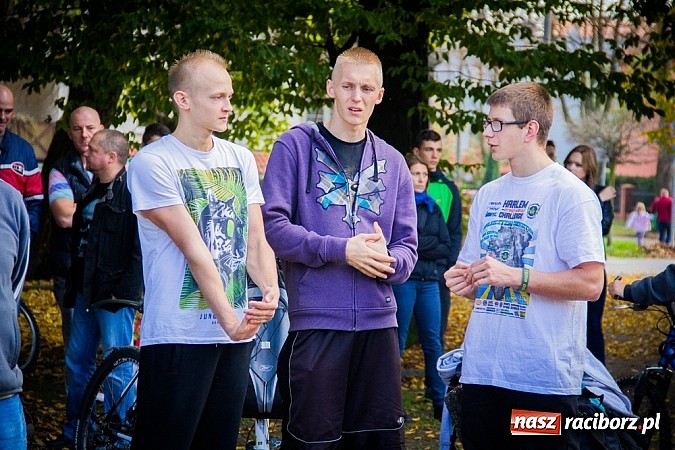 Zdjęcie w galerii na portalu naszraciborz.pl: Otwarcie parku do Street Workout wiadomości z regionu