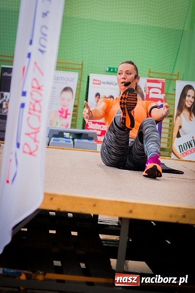 Zdjęcie w galerii na portalu naszraciborz.pl: Ponad sto pań na festiwalu fitness w Arenie Rafako wiadomości z regionu