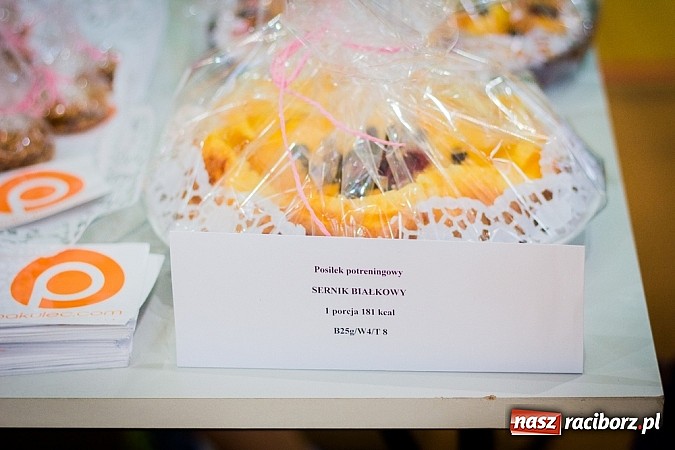 Zdjęcie w galerii na portalu naszraciborz.pl: Ponad sto pań na festiwalu fitness w Arenie Rafako wiadomości z regionu