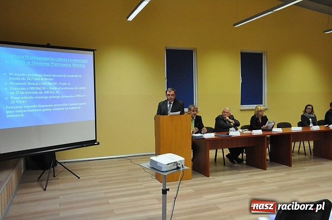 Zdjęcie w galerii na portalu naszraciborz.pl: Pietrowice Wielkie przetarły innym szlak wiadomości z regionu