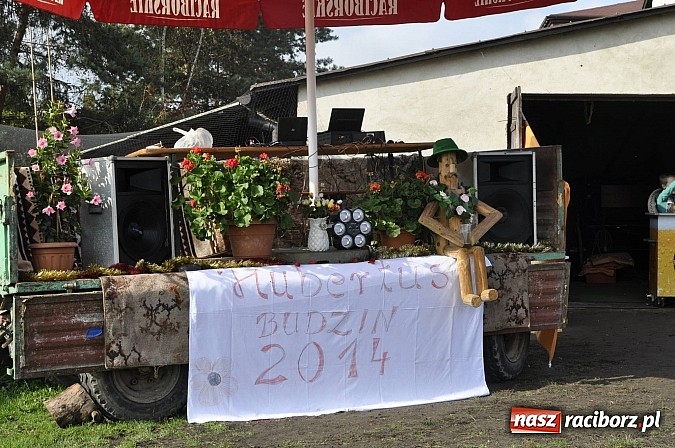 Zdjęcie w galerii na portalu naszraciborz.pl: Święto jeźdźców - hubertus na Budzinie wiadomości z regionu