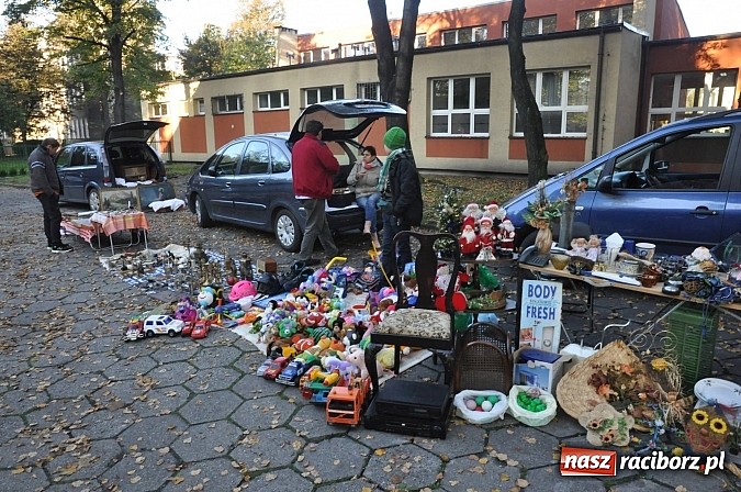 Zdjęcie w galerii na portalu naszraciborz.pl: Lamus reaktywacja - giełda staroci w Raciborzu wiadomości z regionu