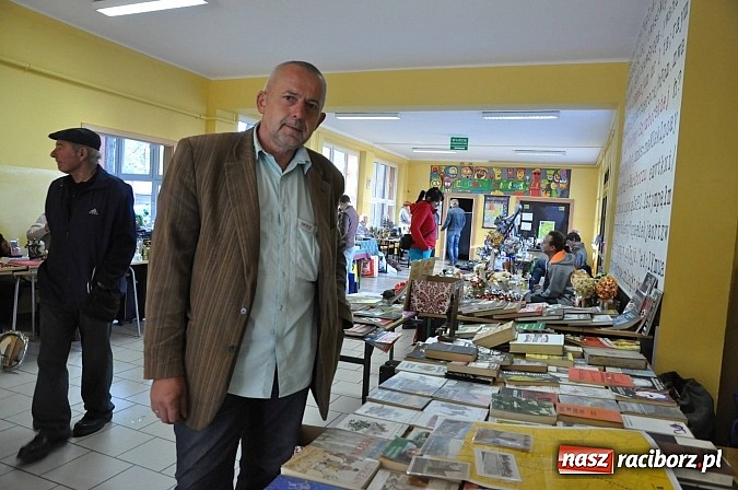 Zdjęcie w galerii na portalu naszraciborz.pl: Lamus reaktywacja - giełda staroci w Raciborzu wiadomości z regionu