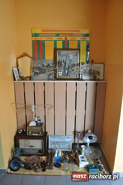 Zdjęcie w galerii na portalu naszraciborz.pl: Lamus reaktywacja - giełda staroci w Raciborzu wiadomości z regionu