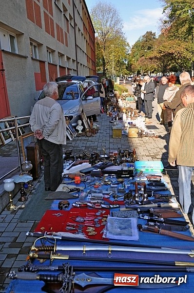 Zdjęcie w galerii na portalu naszraciborz.pl: Lamus reaktywacja - giełda staroci w Raciborzu wiadomości z regionu
