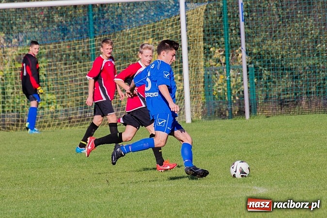 Zdjęcie w galerii na portalu naszraciborz.pl: Komplet punktów pojechał do Kokoszyc. Honorowe trafienie to za mało wiadomości z regionu