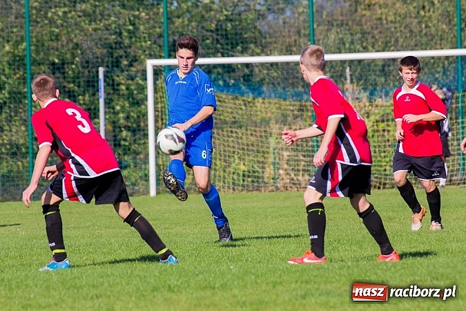 Zdjęcie w galerii na portalu naszraciborz.pl: Komplet punktów pojechał do Kokoszyc. Honorowe trafienie to za mało wiadomości z regionu