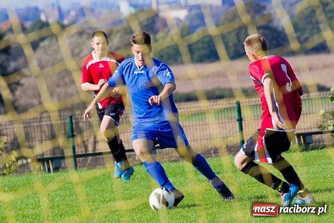 Zdjęcie w galerii na portalu naszraciborz.pl: Komplet punktów pojechał do Kokoszyc. Honorowe trafienie to za mało wiadomości z regionu