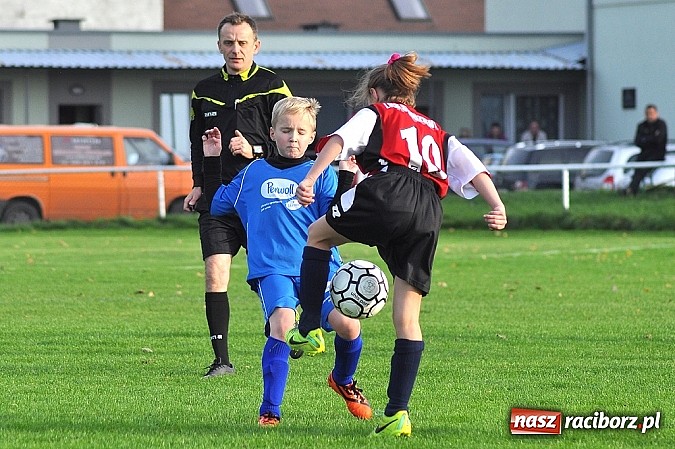 Zdjęcie w galerii na portalu naszraciborz.pl: Młodzi piłkarze Startu z kompletem punkt&oacute;w wiadomości z regionu