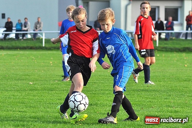 Zdjęcie w galerii na portalu naszraciborz.pl: Młodzi piłkarze Startu z kompletem punkt&oacute;w wiadomości z regionu