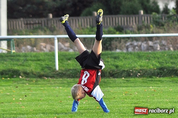 Zdjęcie w galerii na portalu naszraciborz.pl: Młodzi piłkarze Startu z kompletem punkt&oacute;w wiadomości z regionu