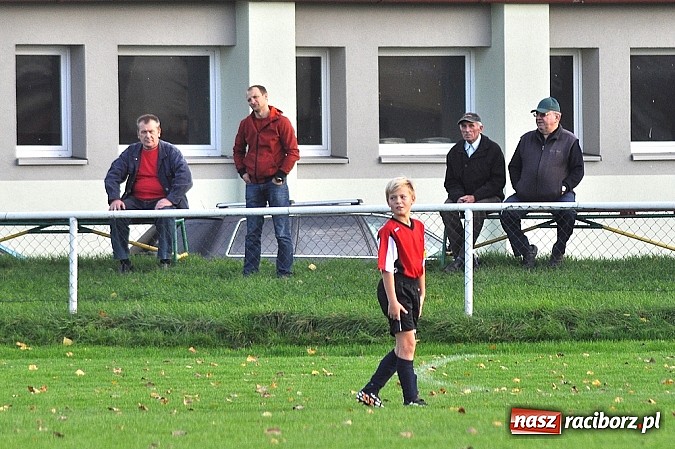 Zdjęcie w galerii na portalu naszraciborz.pl: Młodzi piłkarze Startu z kompletem punkt&oacute;w wiadomości z regionu