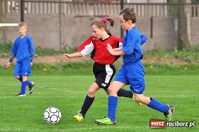 Zdjęcie w galerii na portalu naszraciborz.pl: Młodzi piłkarze Startu z kompletem punkt&oacute;w wiadomości z regionu