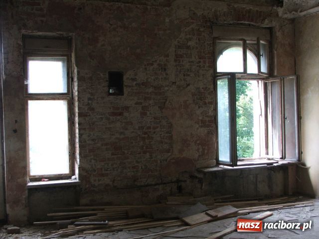 Zdjęcie w galerii na portalu naszraciborz.pl: Pałac w Krowiarkach – odsłona remontowa wiadomości z regionu