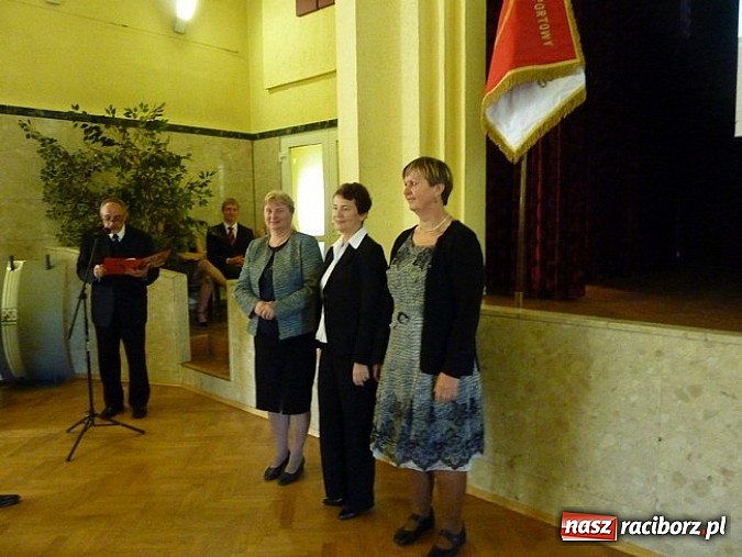 Zdjęcie w galerii na portalu naszraciborz.pl: Sport szkolny. ZSOMS i SP 15 najlepsi na Śląsku wiadomości z regionu