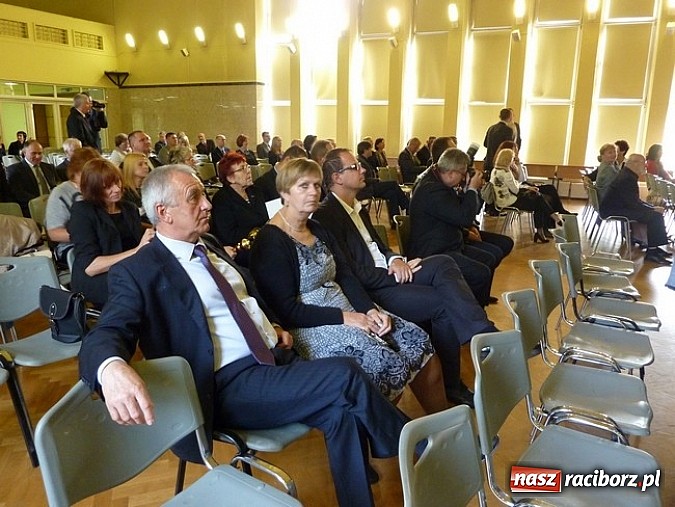 Zdjęcie w galerii na portalu naszraciborz.pl: Sport szkolny. ZSOMS i SP 15 najlepsi na Śląsku wiadomości z regionu