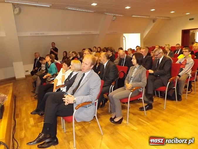 Zdjęcie w galerii na portalu naszraciborz.pl: Na zamku trwają VII Raciborskie Dni Nauki i Techniki  wiadomości z regionu