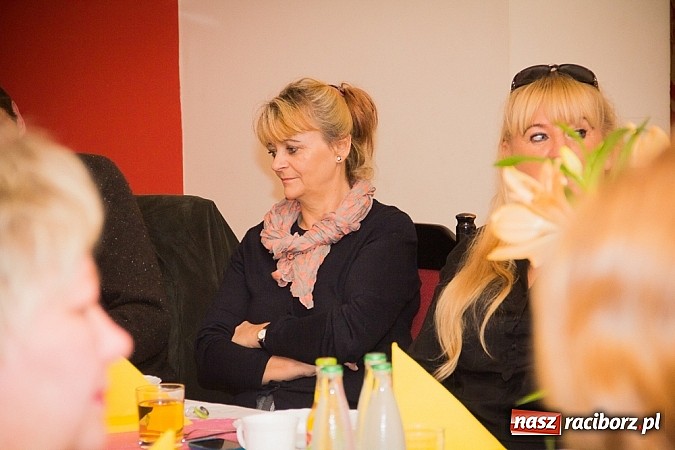 Zdjęcie w galerii na portalu naszraciborz.pl: Nauczyciele świętowali w Raciborskiej wiadomości z regionu