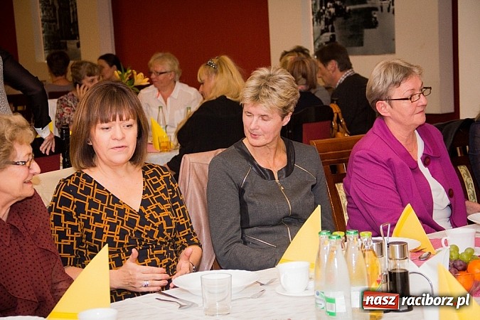 Zdjęcie w galerii na portalu naszraciborz.pl: Nauczyciele świętowali w Raciborskiej wiadomości z regionu