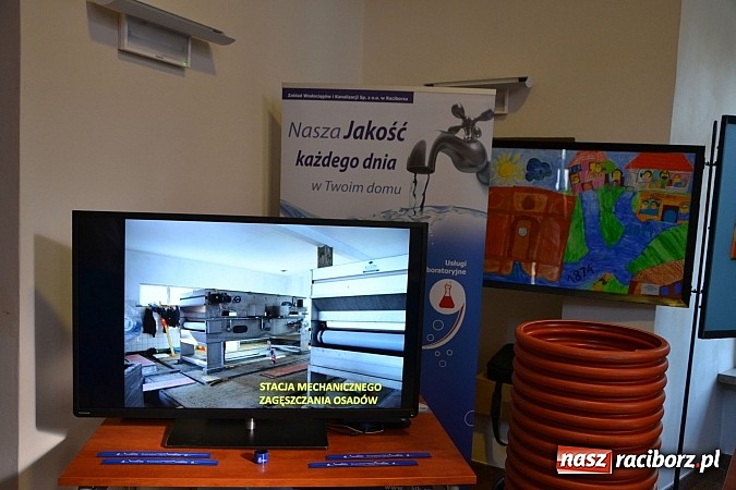 Zdjęcie w galerii na portalu naszraciborz.pl: O współczesnej nauce w średniowiecznych murach wiadomości z regionu