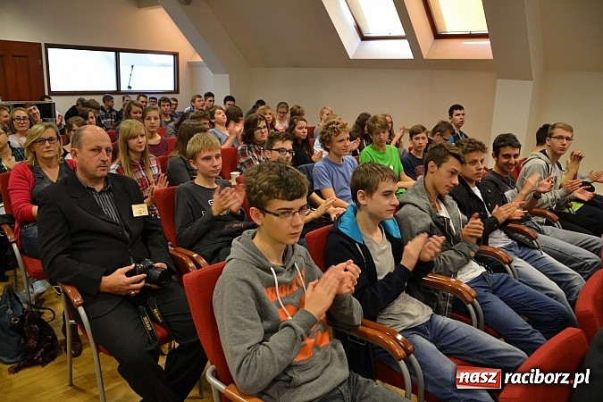 Zdjęcie w galerii na portalu naszraciborz.pl: O współczesnej nauce w średniowiecznych murach wiadomości z regionu