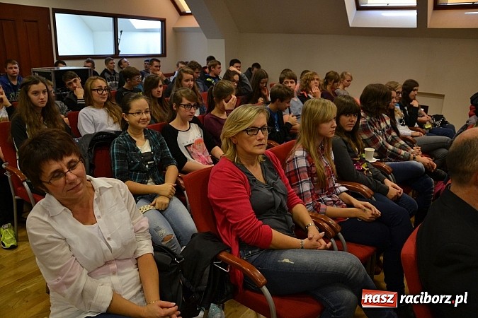 Zdjęcie w galerii na portalu naszraciborz.pl: O współczesnej nauce w średniowiecznych murach wiadomości z regionu