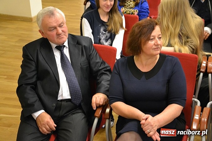 Zdjęcie w galerii na portalu naszraciborz.pl: O współczesnej nauce w średniowiecznych murach wiadomości z regionu