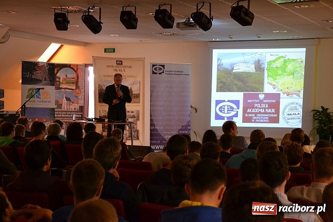 Zdjęcie w galerii na portalu naszraciborz.pl: O współczesnej nauce w średniowiecznych murach wiadomości z regionu