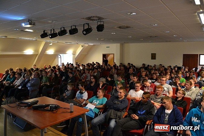 Zdjęcie w galerii na portalu naszraciborz.pl: O współczesnej nauce w średniowiecznych murach wiadomości z regionu