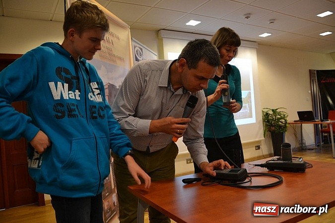 Zdjęcie w galerii na portalu naszraciborz.pl: O współczesnej nauce w średniowiecznych murach wiadomości z regionu