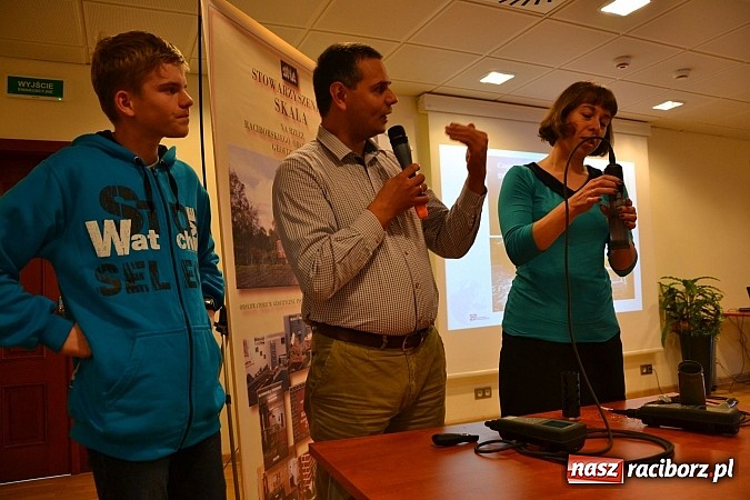 Zdjęcie w galerii na portalu naszraciborz.pl: O współczesnej nauce w średniowiecznych murach wiadomości z regionu