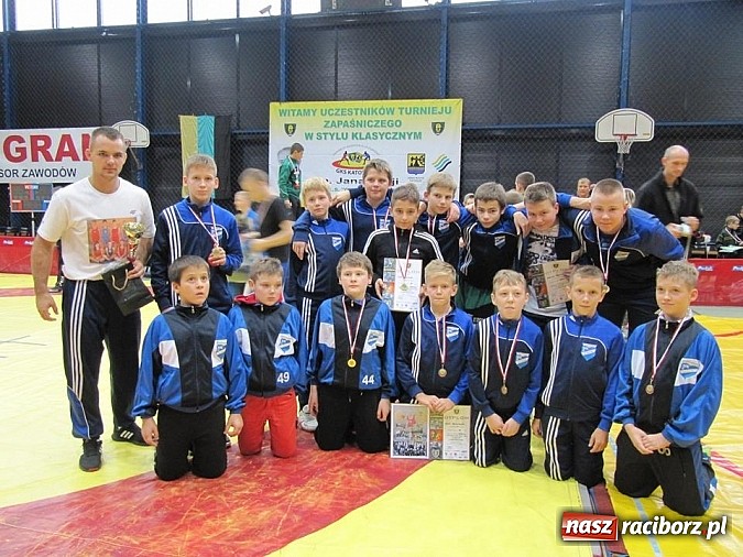 Zdjęcie w galerii na portalu naszraciborz.pl: Młodzi zapaśnicy rywalizowali w Katowicach  wiadomości z regionu