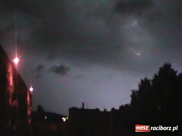 Zdjęcie w galerii na portalu naszraciborz.pl: Opis burzy 9 lipca 2009r. Racibórz wiadomości z regionu