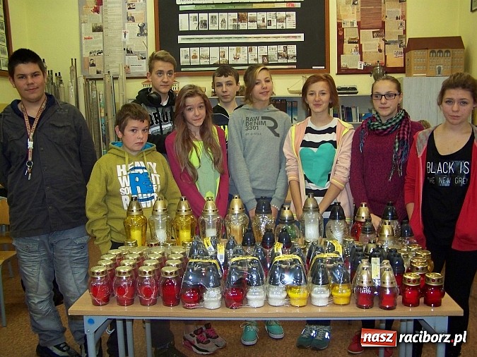 Zdjęcie w galerii na portalu naszraciborz.pl: Podaruj znicz na Kresy - apel G5  wiadomości z regionu