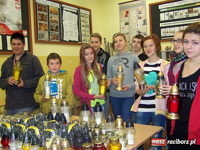 Zdjęcie w galerii na portalu naszraciborz.pl: Podaruj znicz na Kresy - apel G5  wiadomości z regionu